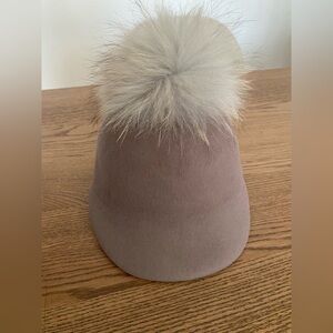 Stylish Taupe Cap with Fox Fur Pom Pom